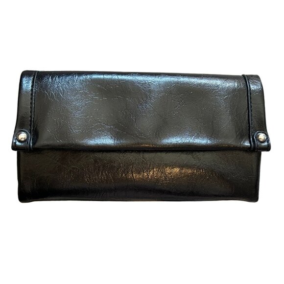 Womens Black Patent Faux Leather TriFold Wallet Silver Rivet Detail Zippered EUC - Picture 12 of 12